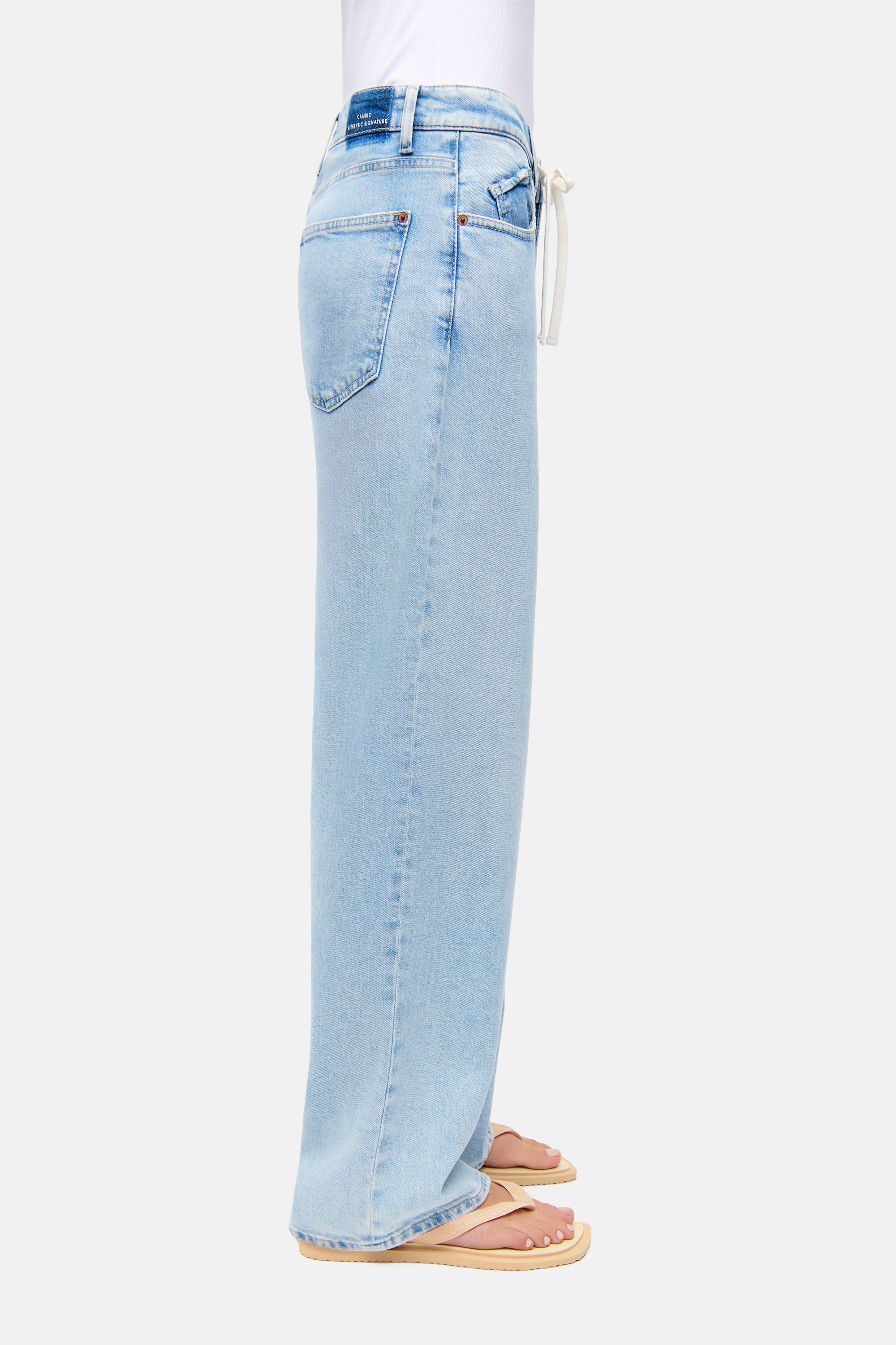 cambio-baggy-wide-leg-jeans-in-full-length-sun-bleach-blue-denim image 3