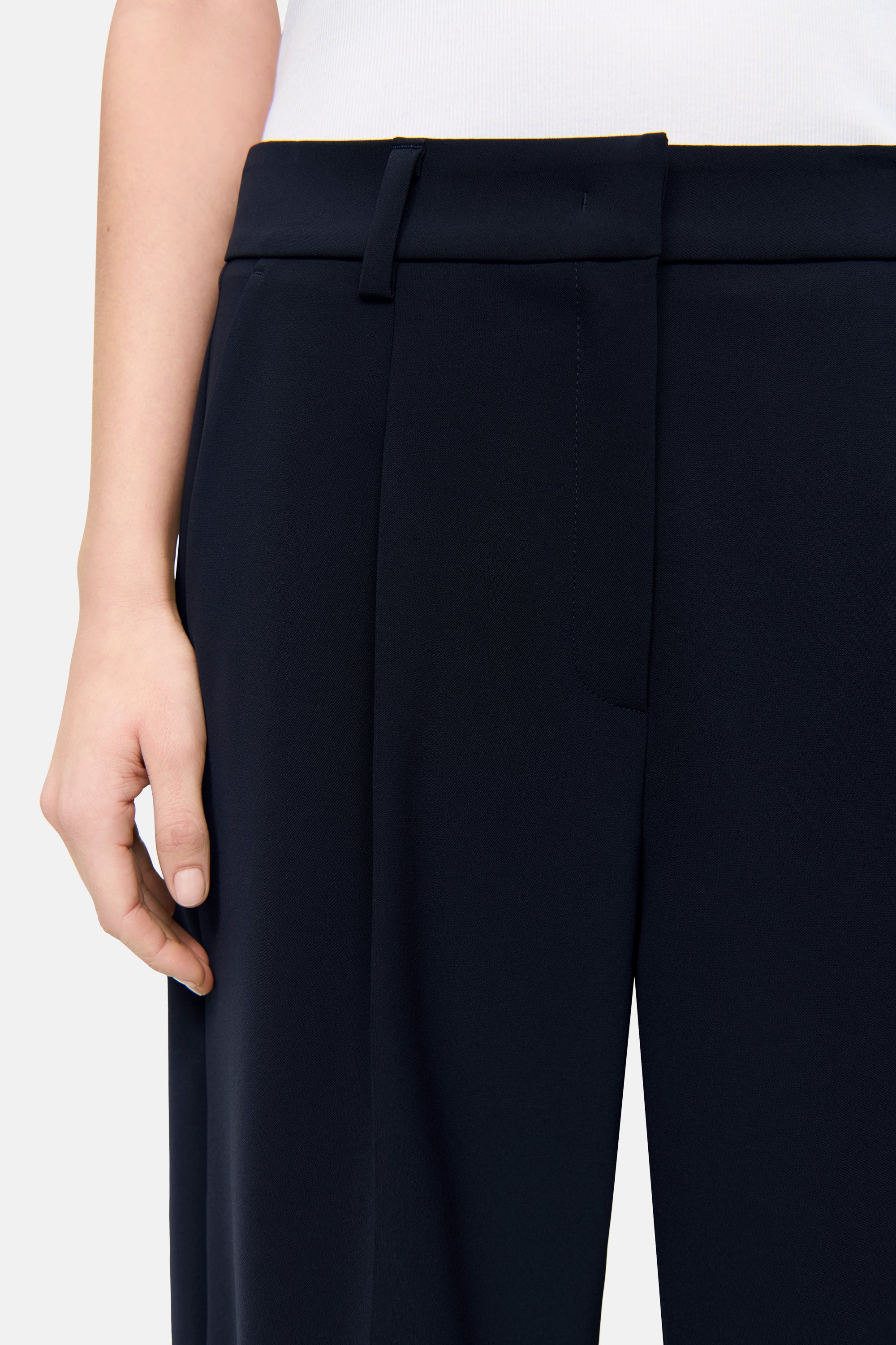 cambio-anna-bermuda-kurze-stoffhose-royal-navy image 5