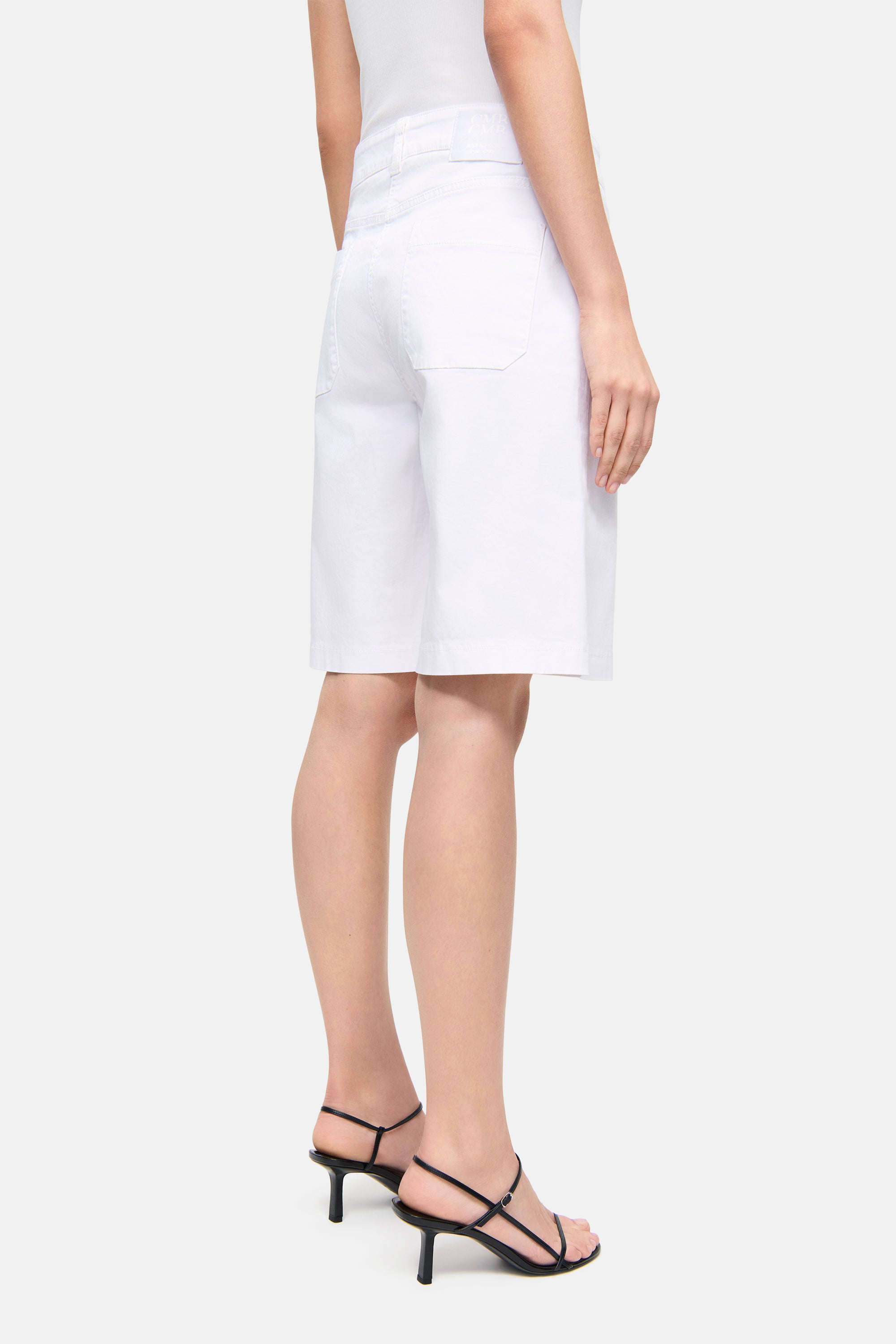 cambio-blake-bermuda-hose-in-wei-mit-knopfdetail-pure-white image 3