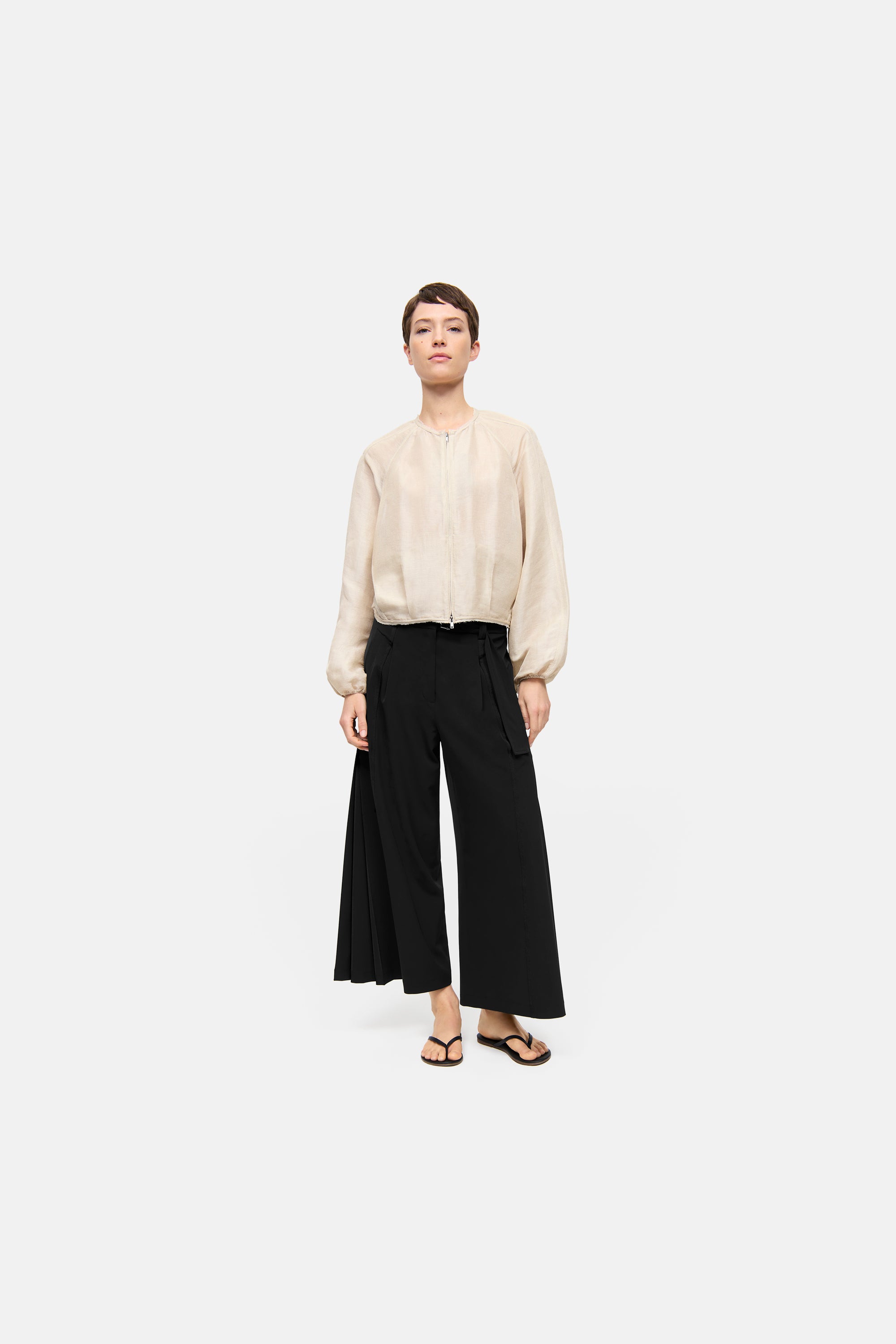 cambio-celeste-wide-fit-hose-cropped-schwarz image 1