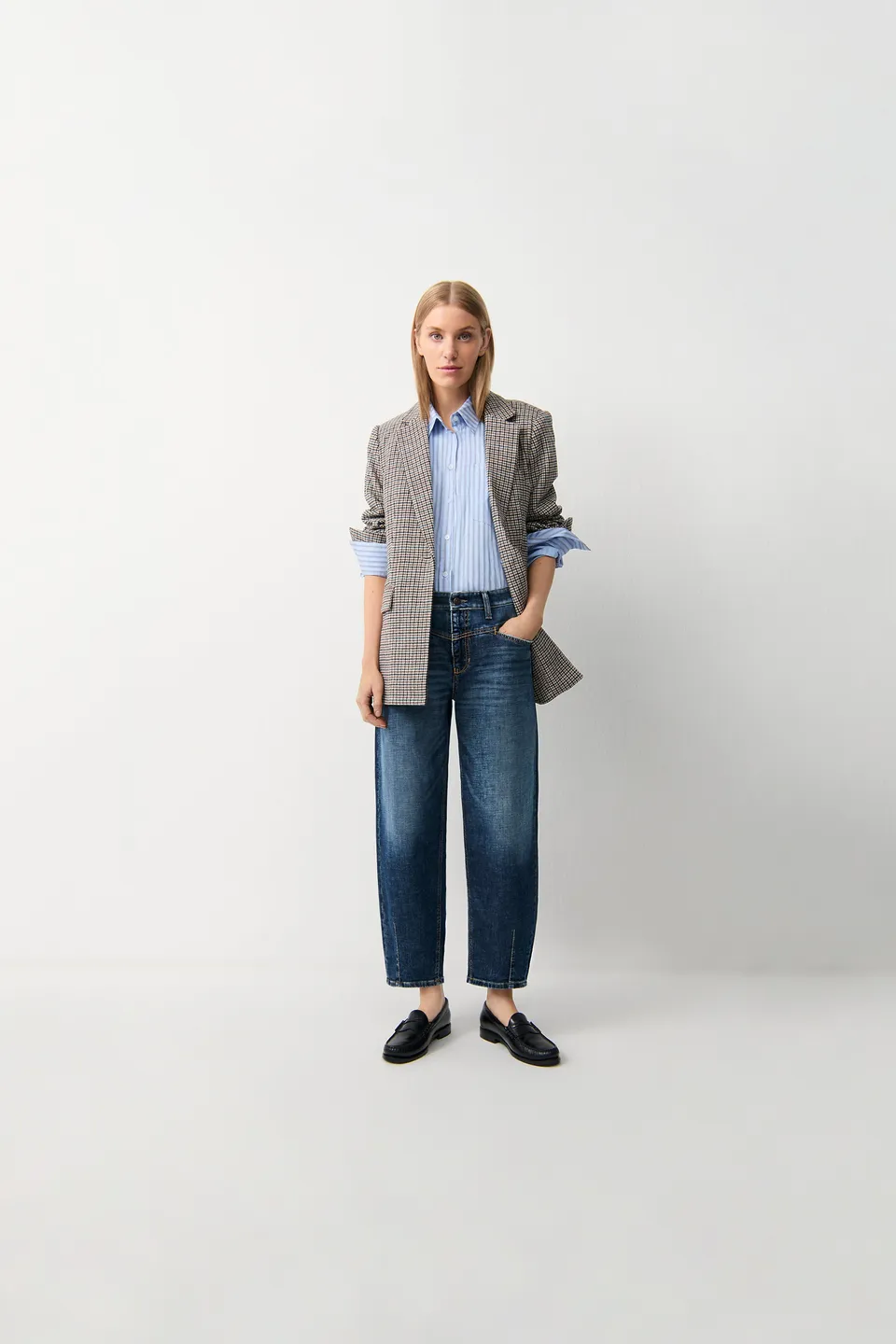 cambio-elin-barrel-jeans-cropped-rustic-dark-cross image 1