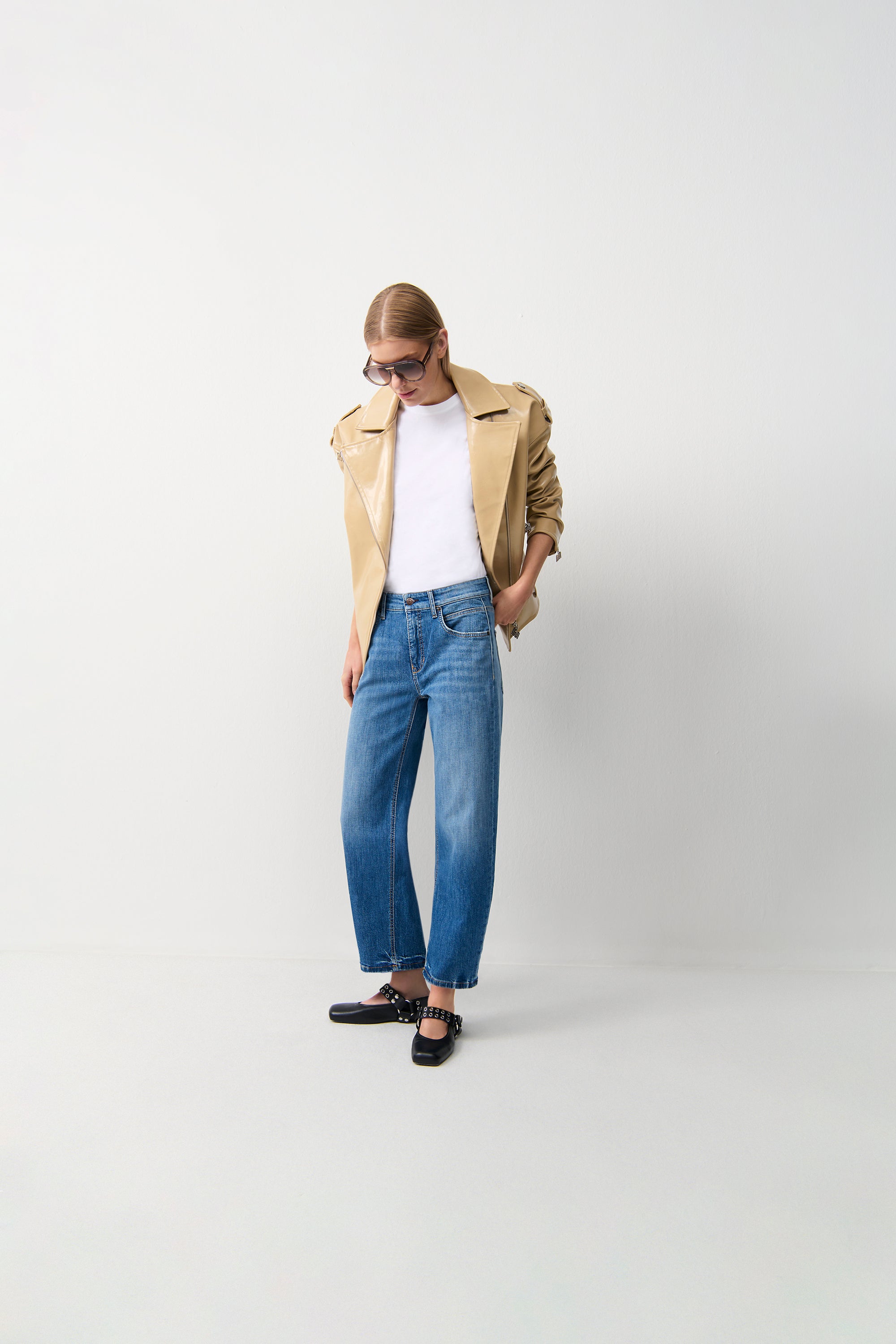 cambio-elli-barrel-jeans-cropped-slub-mid-used image 2