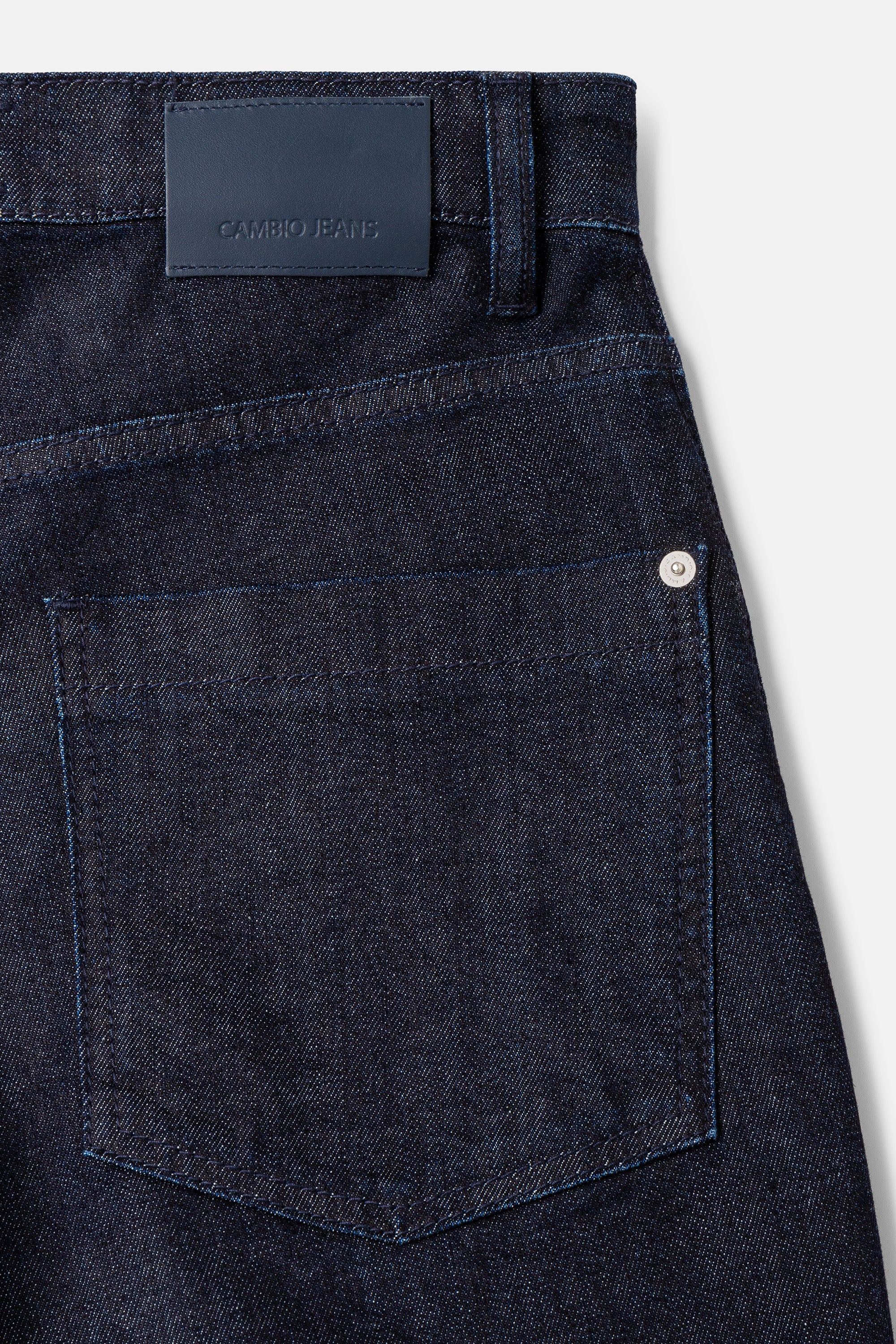 cambio-ocean-barrel-jeans-cropped-stretch-denim-pure-rinse image 5