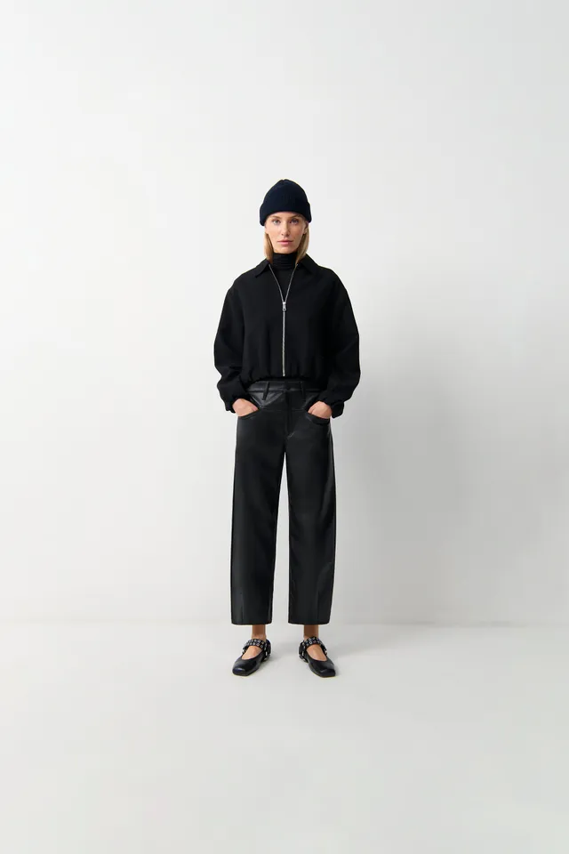cambio-elin-barrel-hose-damen-cropped-schwarz-leder-optik image 1