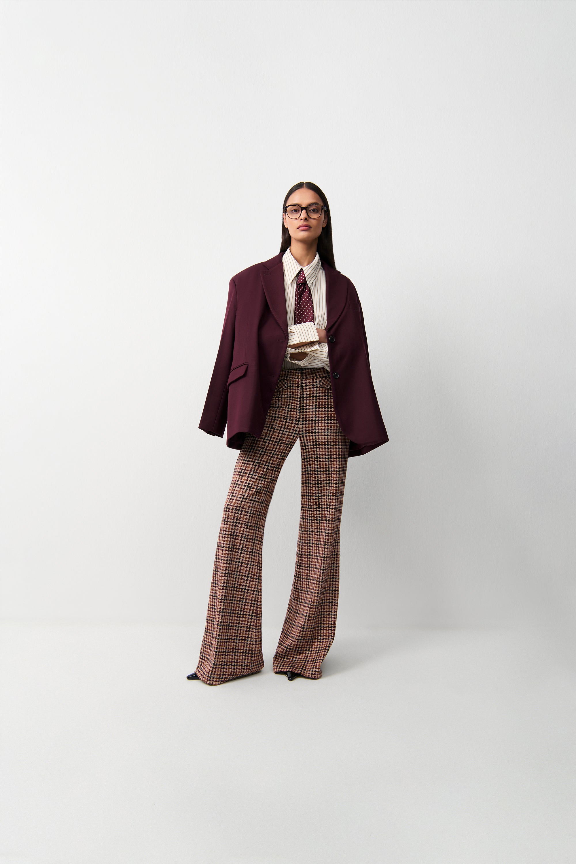 cambio-famous-flared-fit-hose-long-hahnentritt-jersey-jacquard-jersey-cinnamon image 1
