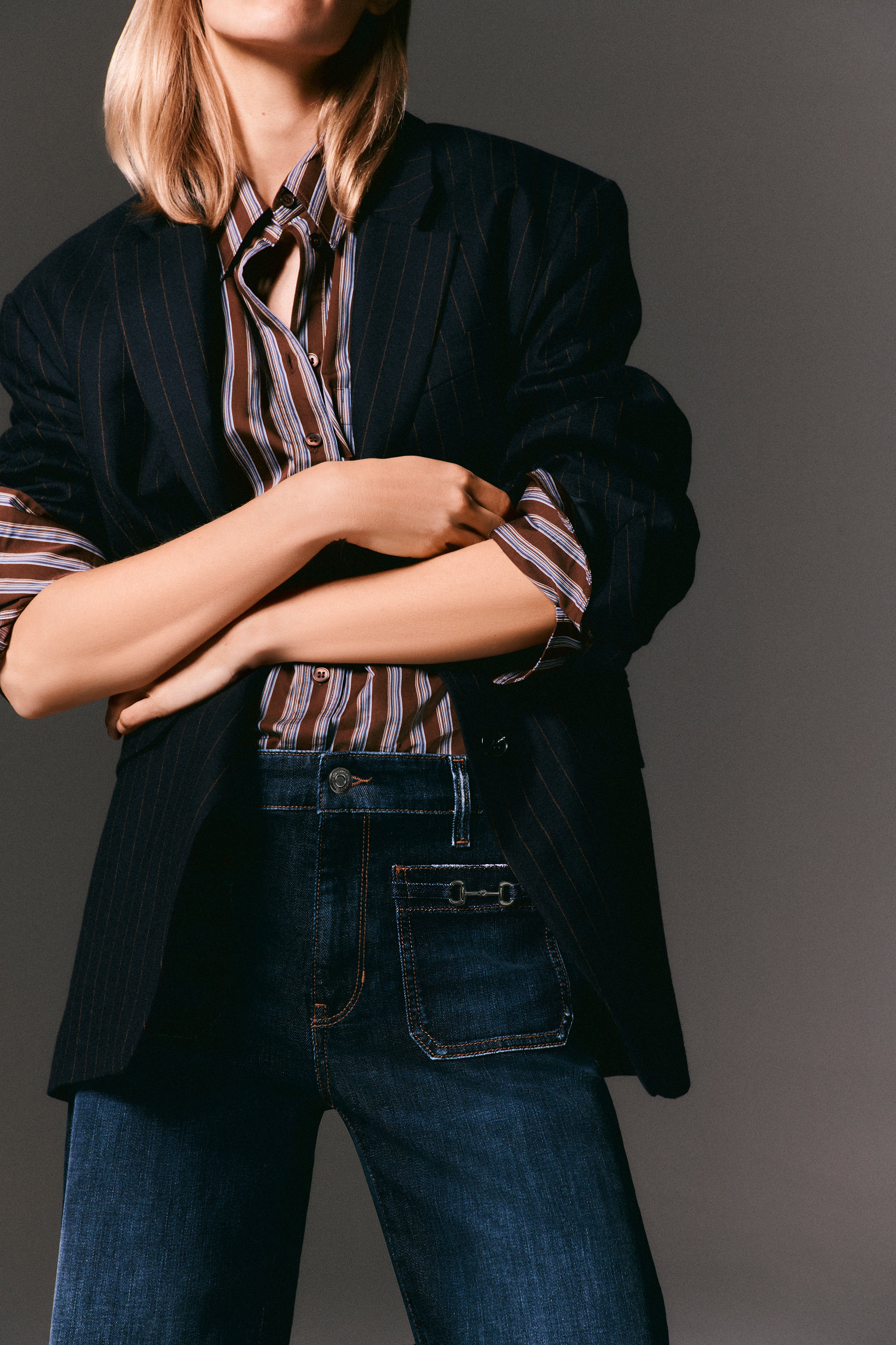 cambio-ava-patched-pocket-wide-leg-jeans-dunkelblau image 2